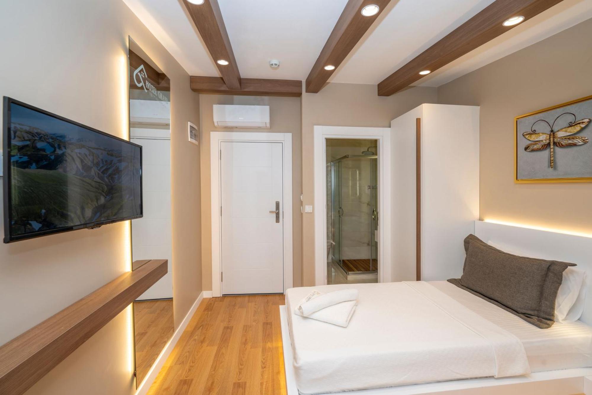 Hotel Grand Istanbul Eksteriør billede